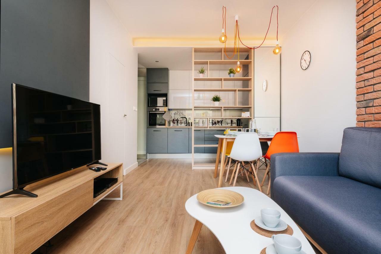 Stare Bielany 2-Bedroom Apartment Varşovia Exterior foto