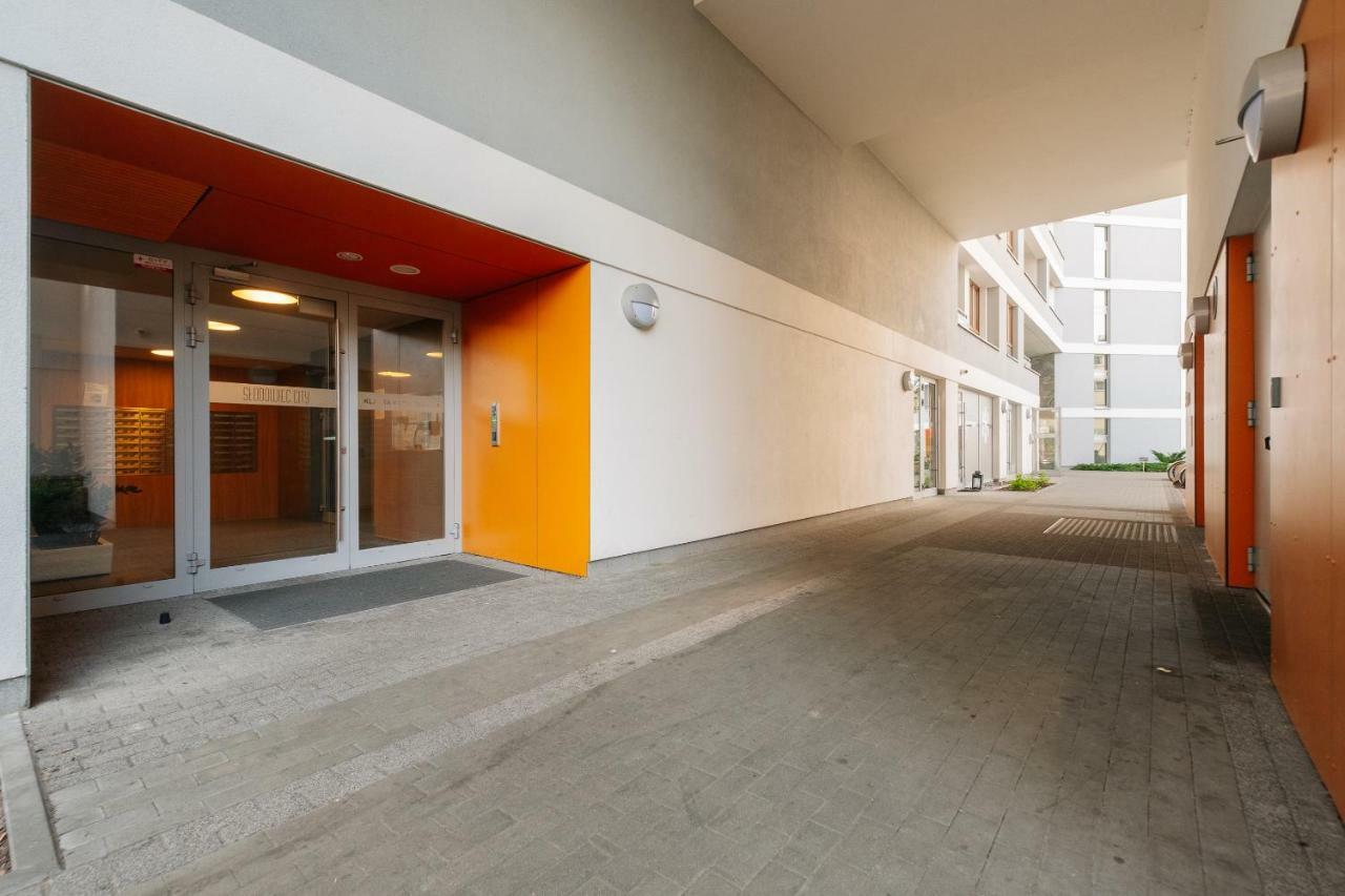 Stare Bielany 2-Bedroom Apartment Varşovia Exterior foto